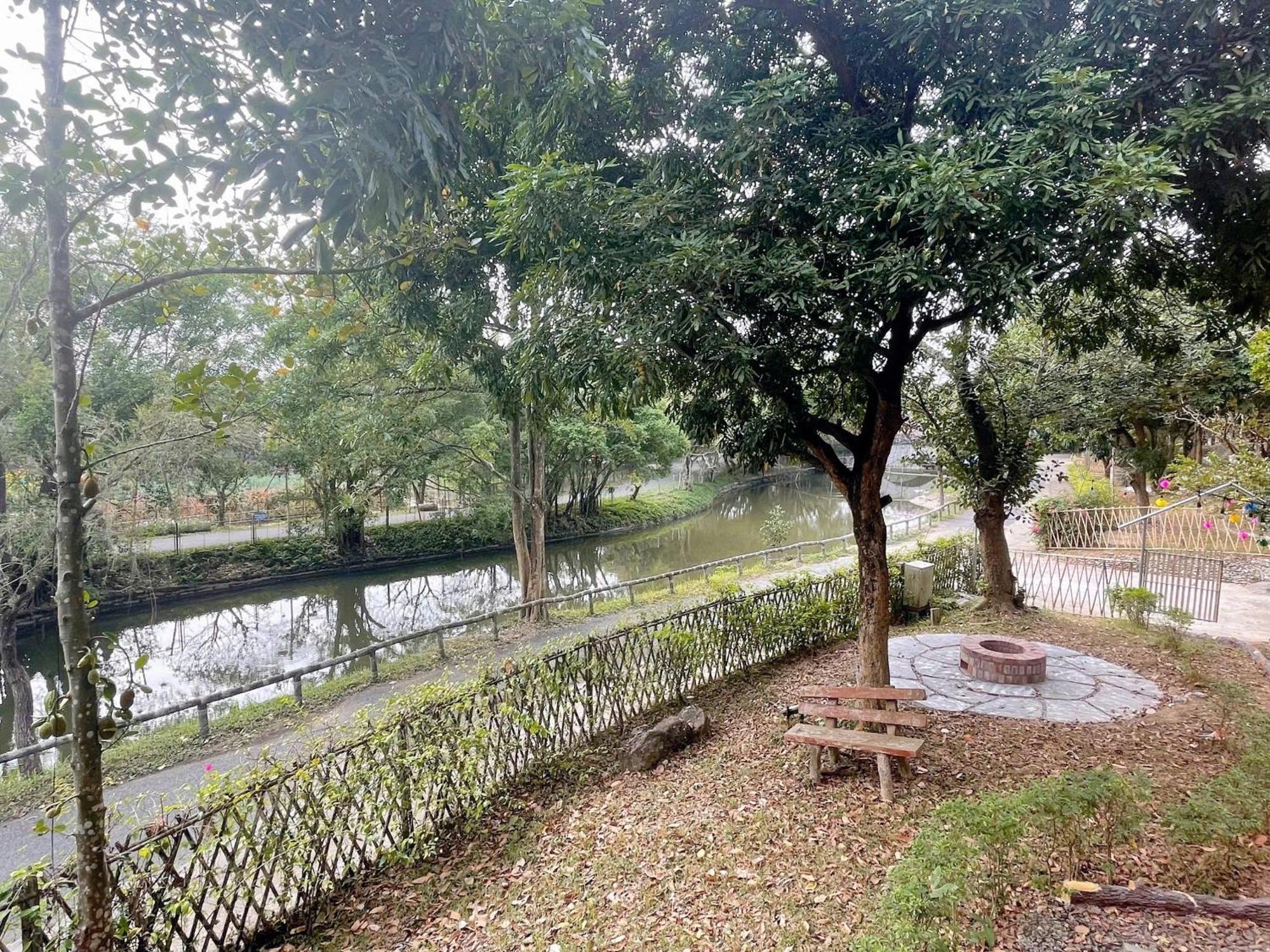 Khu Du Lich Sinh Thai Nui Ngam Nam Dinh Exteriör bild