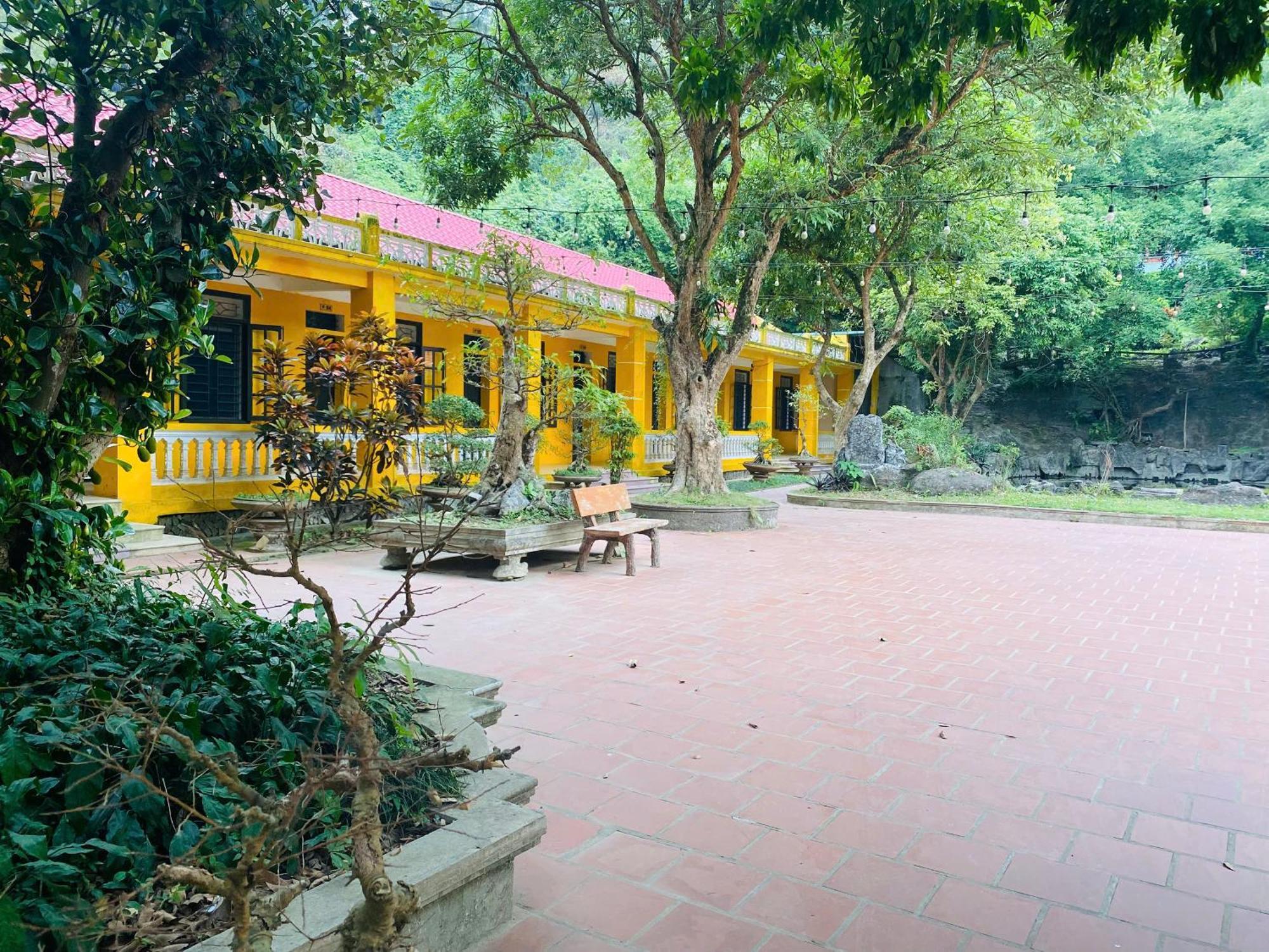 Khu Du Lich Sinh Thai Nui Ngam Nam Dinh Exteriör bild